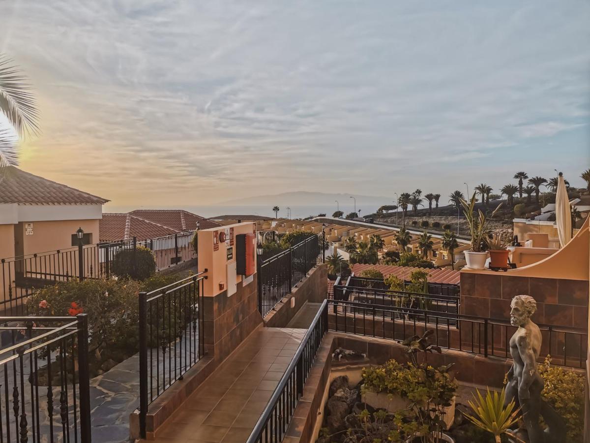 Ferienwohnung Hidden Gem Studio-Beautiful View Of The Ocean Costa Adeje  Exterior foto
